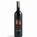 freepik__create-a-clean-ecommerce-style-studio-photograph-o__58073