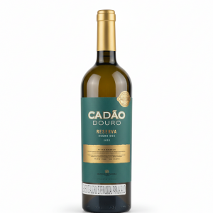 freepik__create-a-clean-ecommerce-style-studio-photograph-o__58076